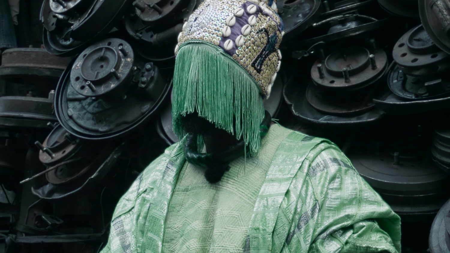 The Currency - Sensing 2 Ladipo, Film Still